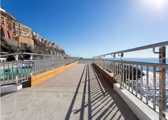 Live Decre Con Piscina