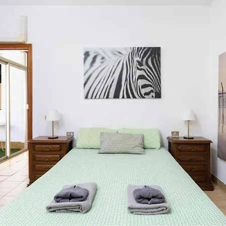 Apartment Live Decre Con Piscina