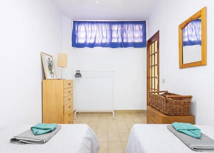 Live Decre Con Piscina Apartament *